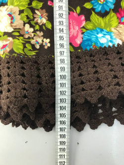 Платье с принтом из ярких цветов 44 размер