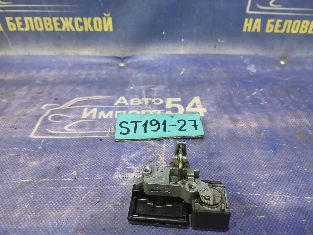 Бардачок пассажирский TOYOTA CORONA 1995