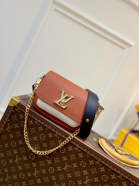 Louis Vuitton Lockme Tender