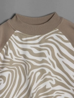 Костюм для девочки с юбкой осенний