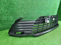 Решетка переднего бампера Toyota Camry XV70 20-24