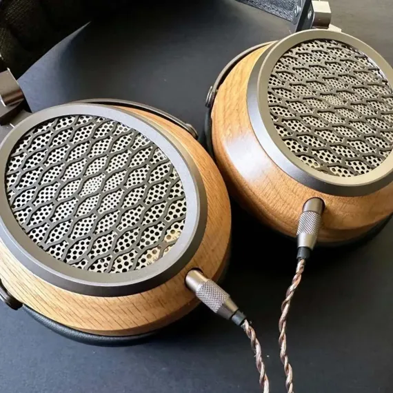 Sivga P2 PRO Black/Wood