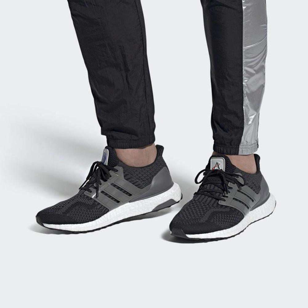 Кроссовки Nasa X Adidas Ultraboost 5.0 Dn