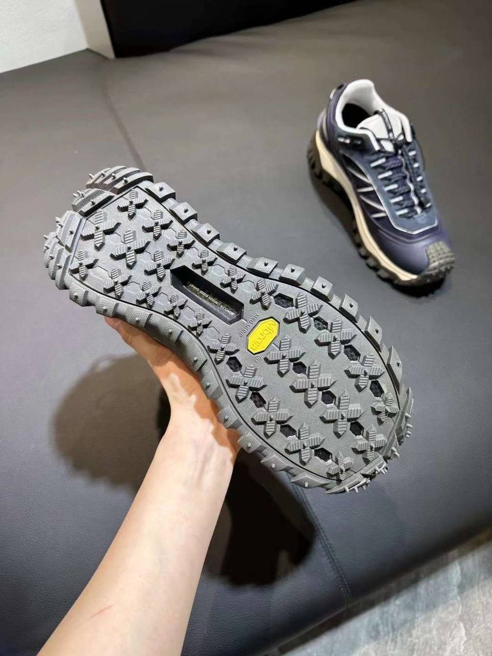 Кроссовки Moncler