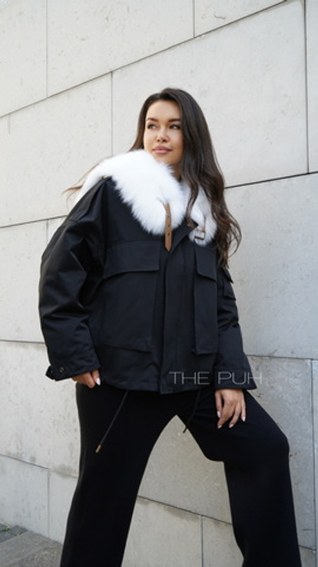 Укороченная черная парка ARMY с белым воротником из меха песца