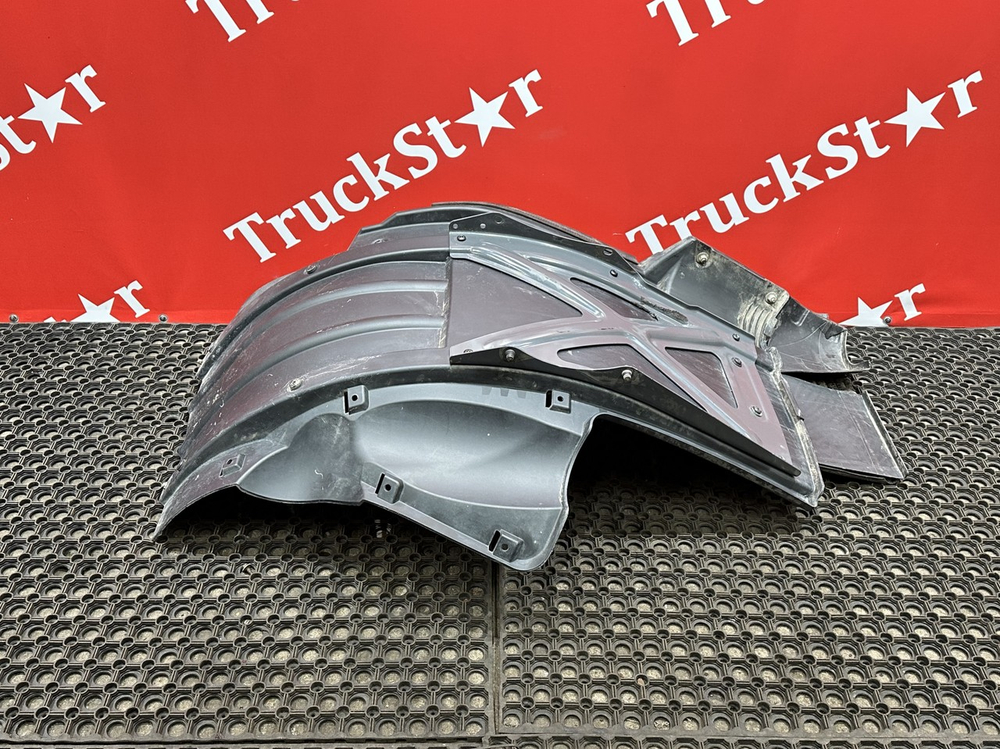 Крыло переднее правое задняя часть 2023г.