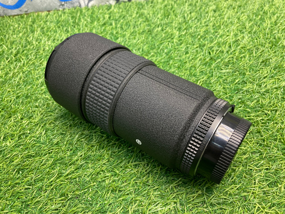 Nikon 180mm 2.8D ED-IF AF Nikkor