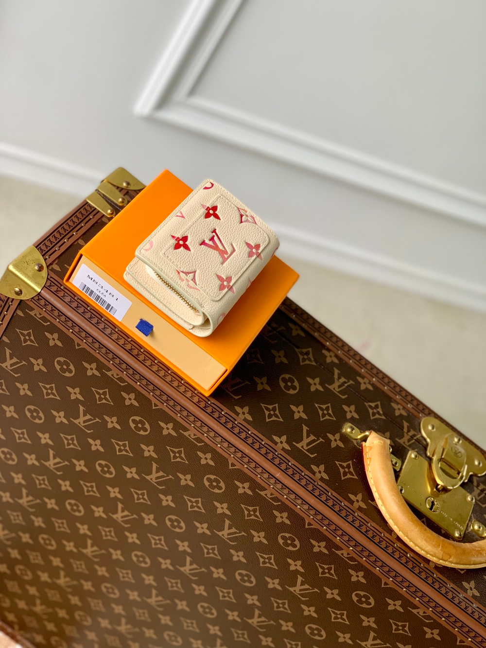 Louis Vuitton Clea Wallet