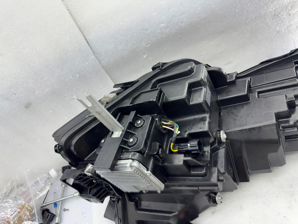 Блок фары LED для Venucia Big V (оригинал,)