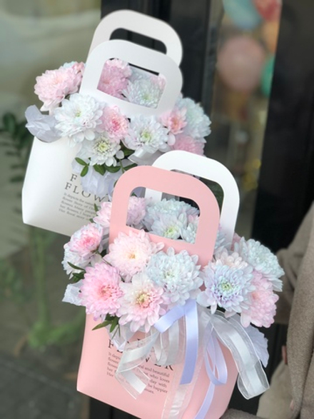 Сумочка из нежных хризантем 2