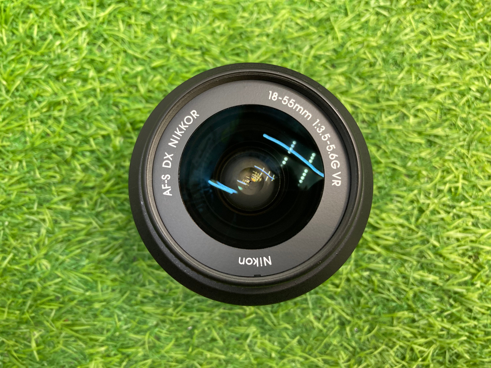 Nikon D3200 + 18-55mm 3.5-5.6G VR (22.700 кадров)