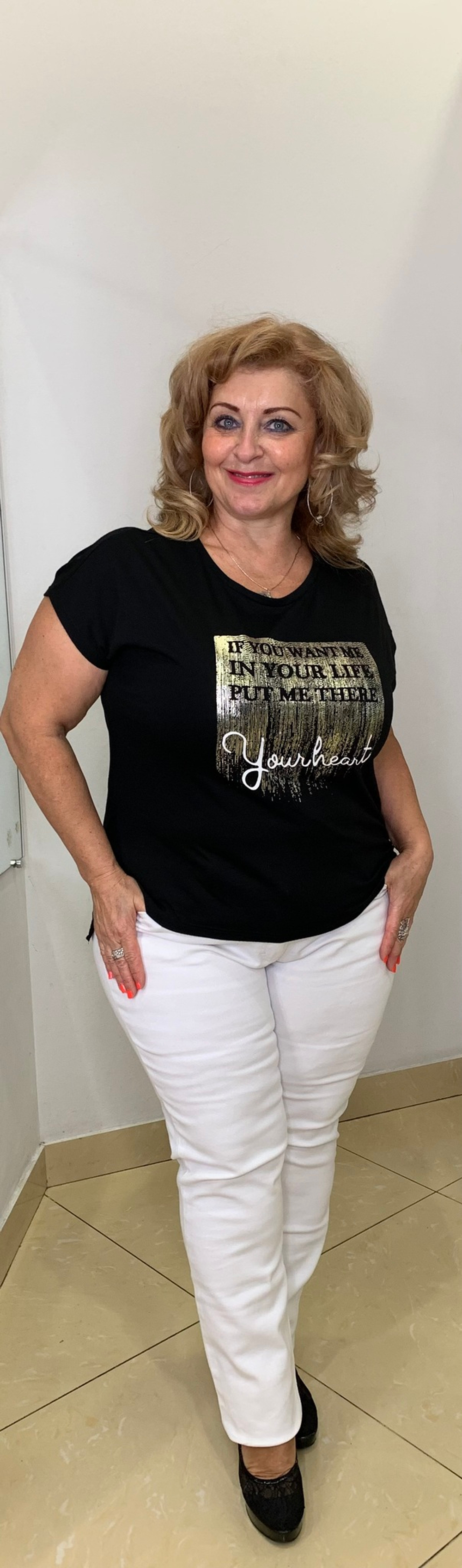 Белые стрейчевые немецкие джинсы