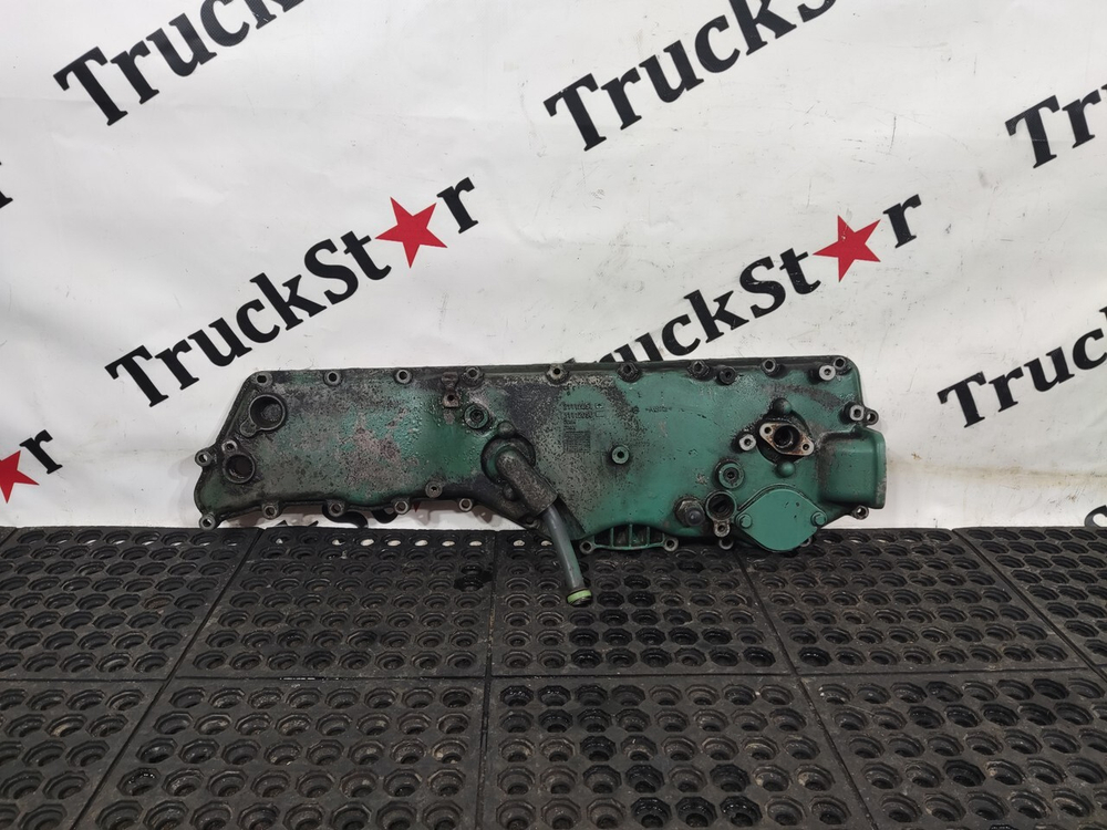 Крышка масляного радиатора