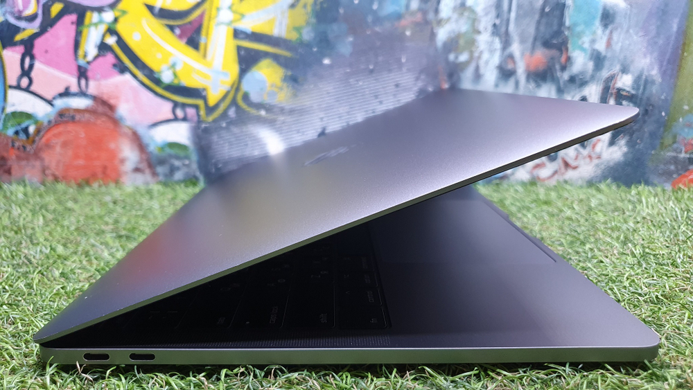 MacBook Pro 13 2017 (A1708) i7/16Gb/Retina