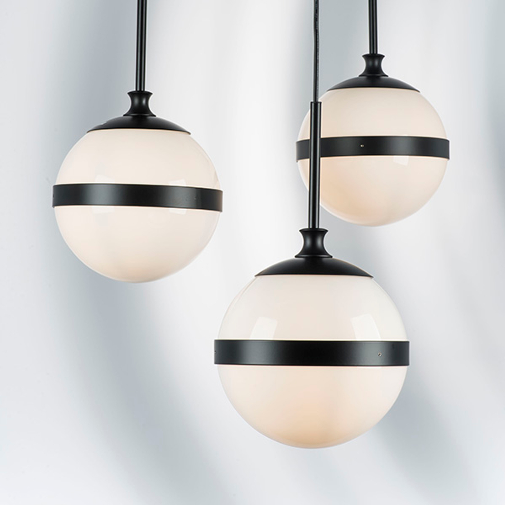 813117 Подвес GLOBO 1х40W E14 черный/белый