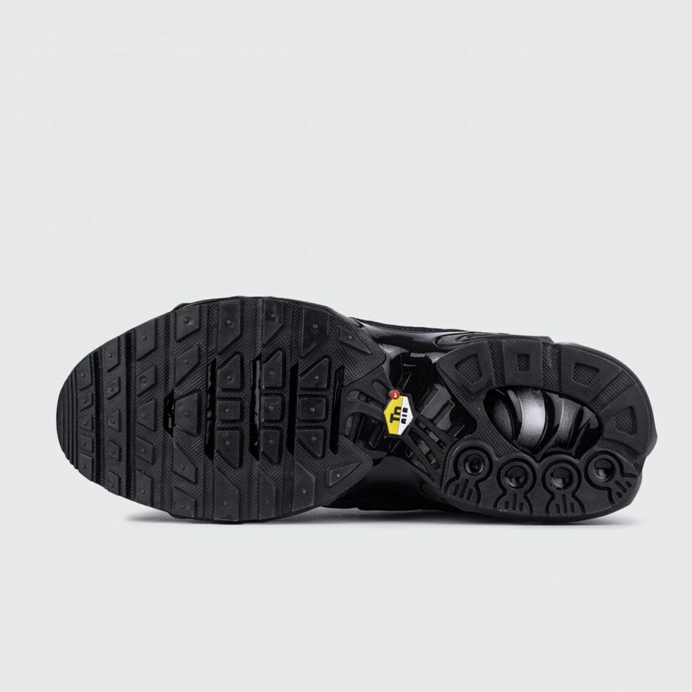 кроссовки Nike Air Max Plus Tn Triple Black