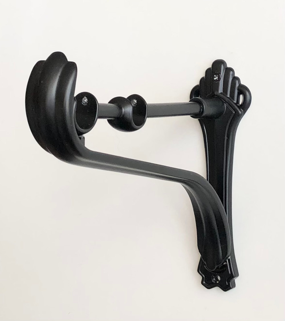 Карниз кованый консольный Шар ажурный d20/16 двухрядный, цвет черный