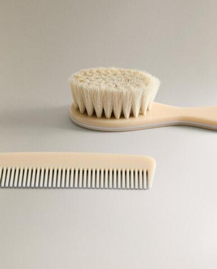 ZARA HOME НАБОР ИЗ ДЕТСКОЙ ЩЕТКИ И РАСЧЕСКИ, КРЕМОВЫЙ