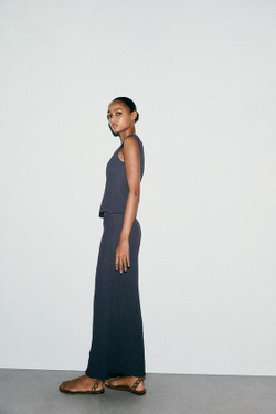 ZARA ЮБКА МИДИ С ТЕКСТУРОЙ, СВИНЦОВЫЙ