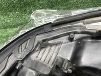 Битая Фара левая Toyota Land Cruiser 200 15-21 LED