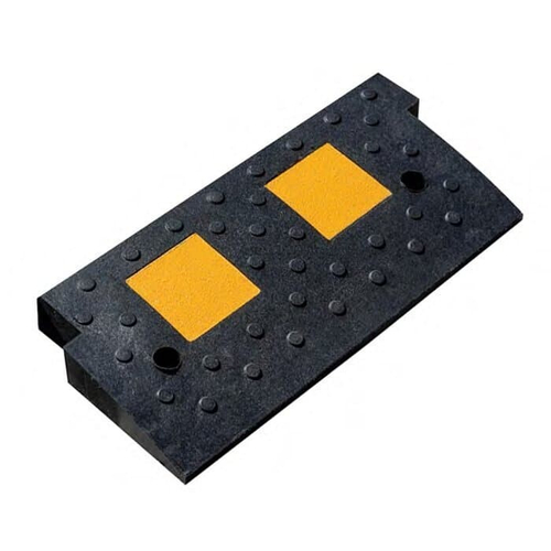 Съезд заезд для бордюра (средний сегмент)