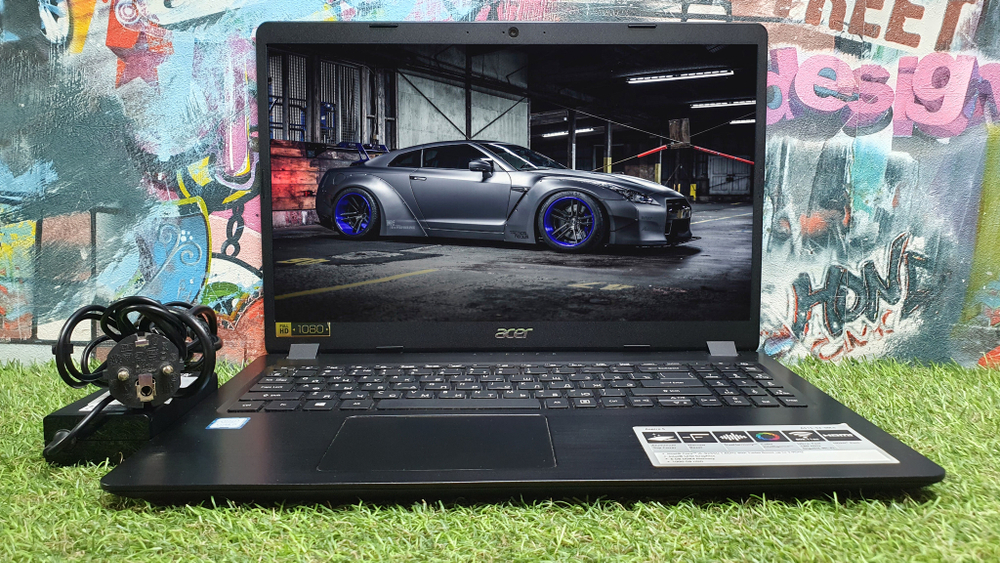 Ноутбук Acer i5-8/6Gb/FHD