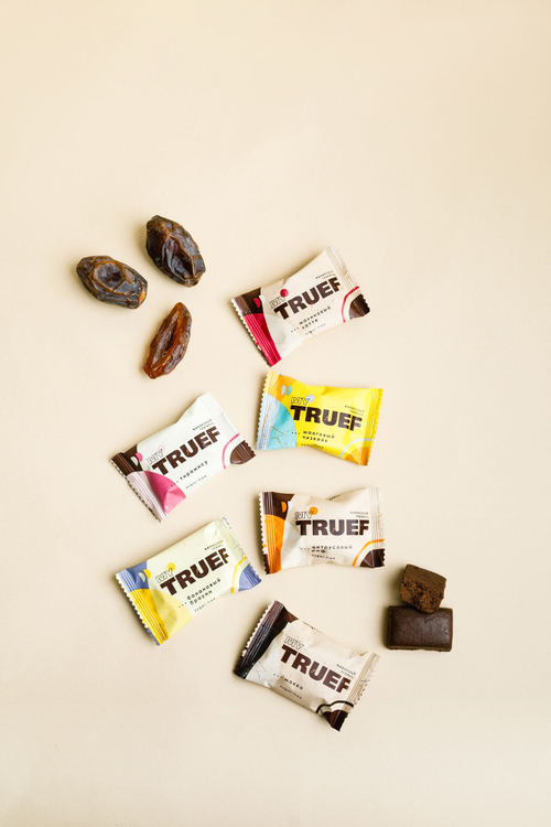 Трюфель финиковый ассорти 6 вкусов "Сoffee & desserts / 360 г / шоу-бокс / ТМ MyTruef