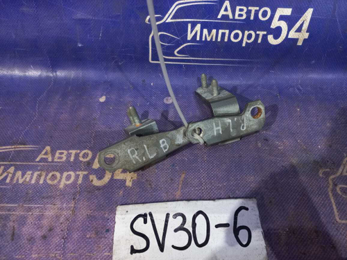 Петля двери задней левой TOYOTA CAMRY 1992