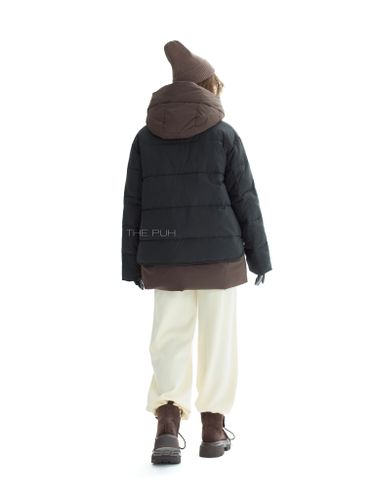 Куртка с контрастной отделкой в черном цвете