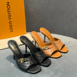 Сабо Louis Vuitton