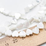 Перламутр Сердце, размер около 8,2*8,3 мм, цена за отрезок 19 см (1/2 нити)