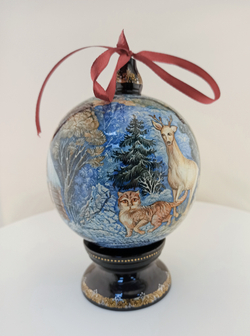 Шар новогодний сувенирный "Серебряное копытце"  (полная роспись) худ. Кособрюхова