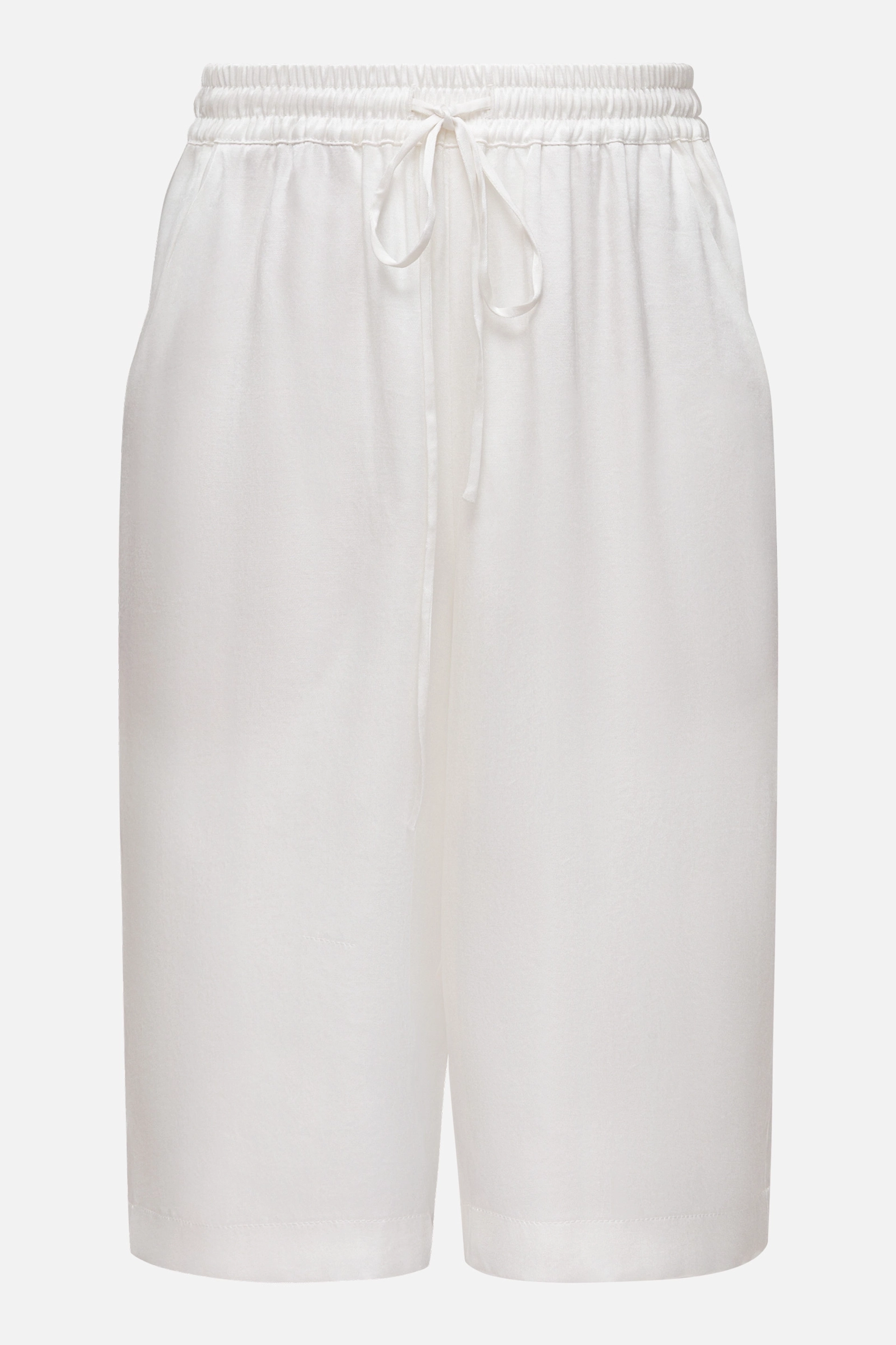 Шорты-бермуды из купры