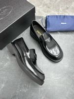 Лоферы Prada