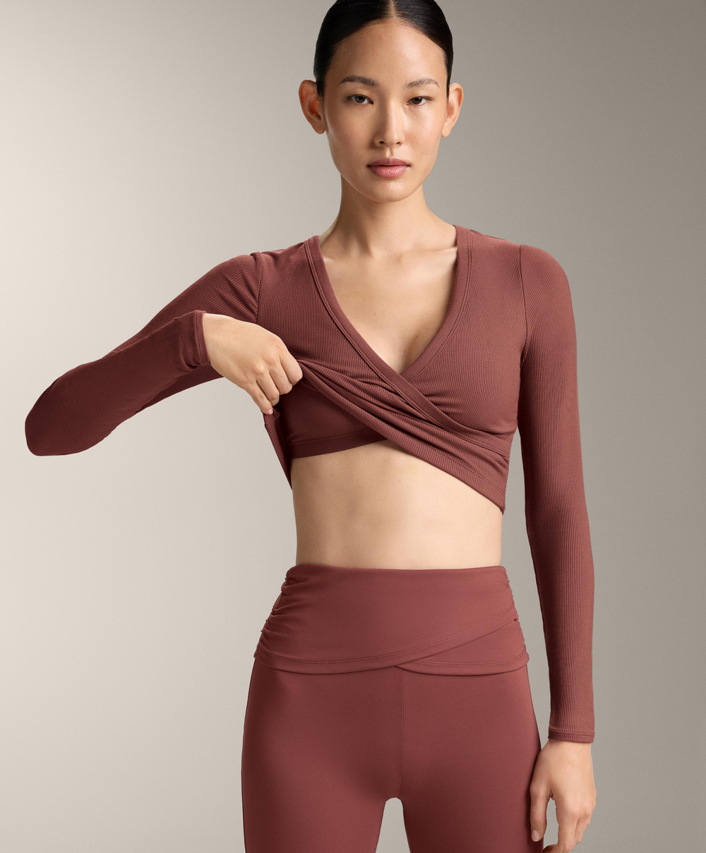 Oysho Топ Comfortlux с перекрестными деталями и длинными рукавами, линялый махагон