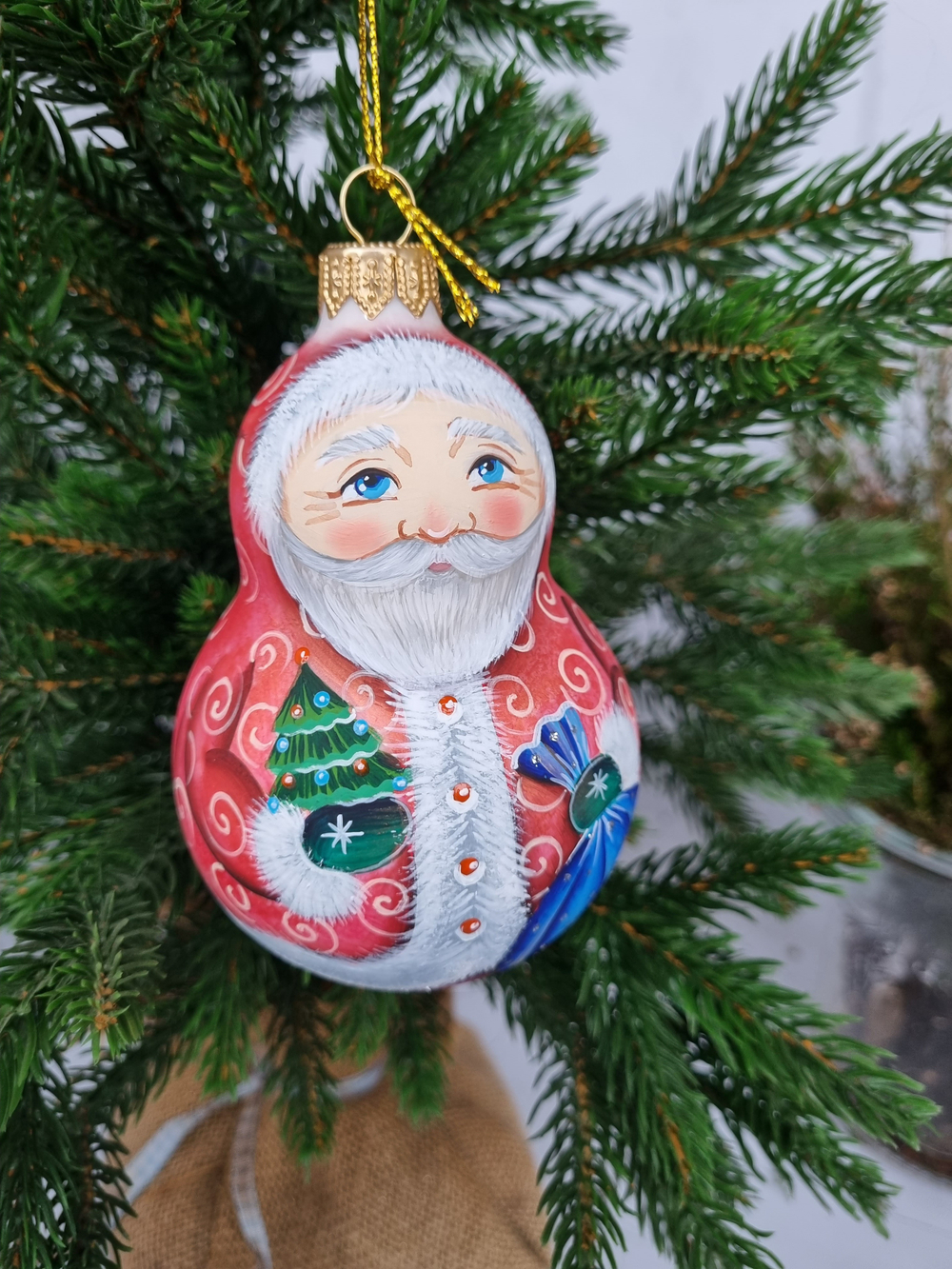 Игрушка стеклянная Дед мороз
