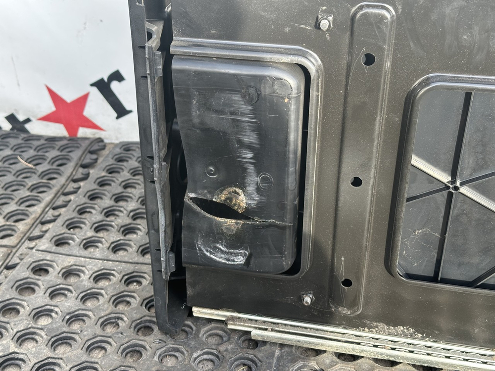 Ящик вещевой 2018г