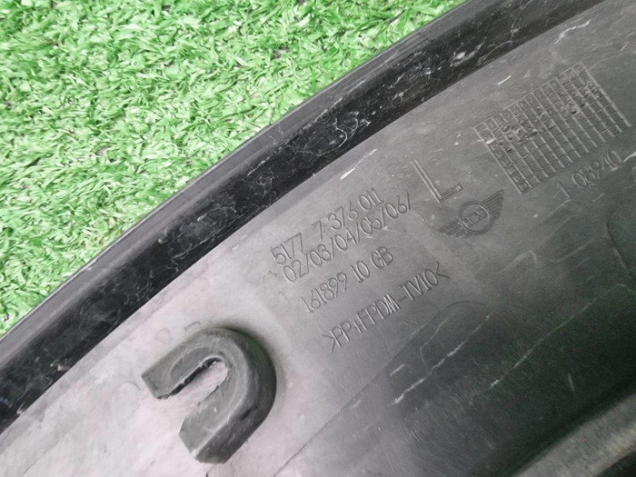 Расширитель передний левый Mini Hatch (2013-н.в.)