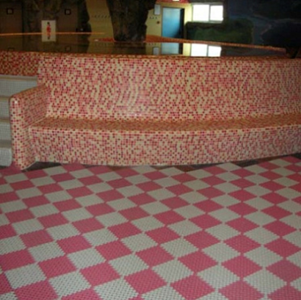 Модульное противоскользящее покрытие для бассейнов и саун Lagune