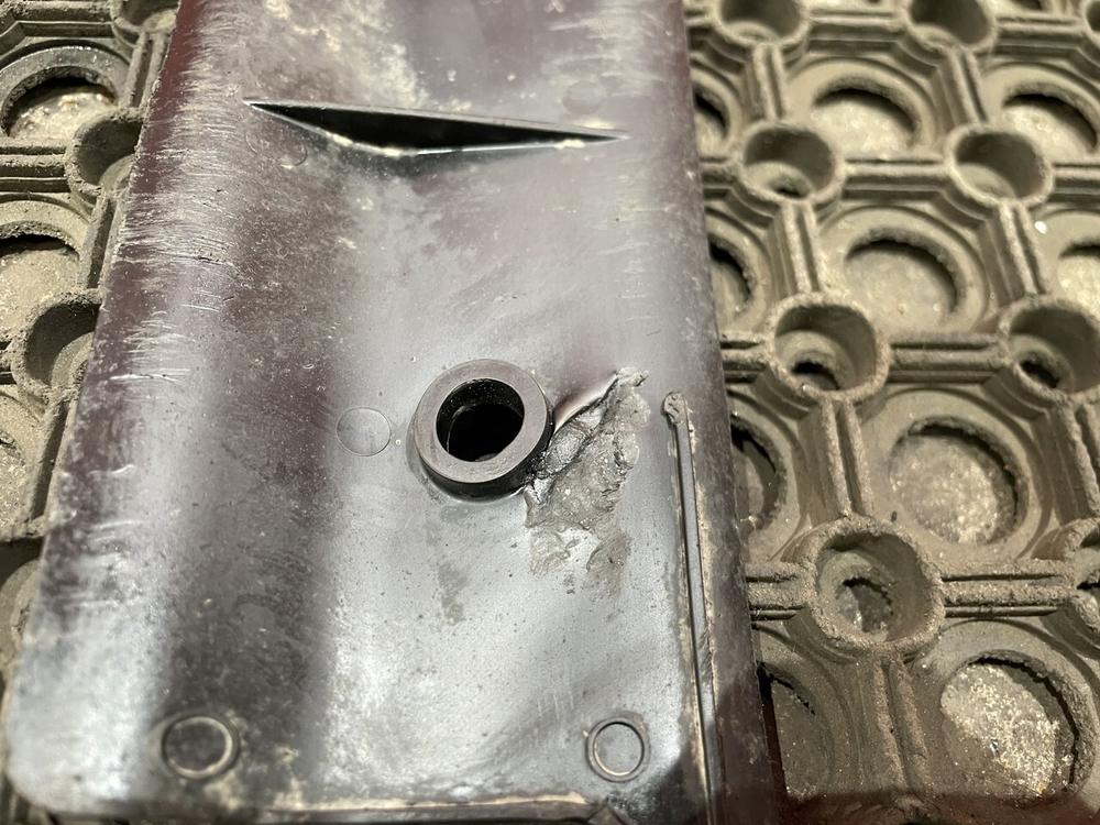 Пыльник заслонки рециркуляции воздуха 2021г.