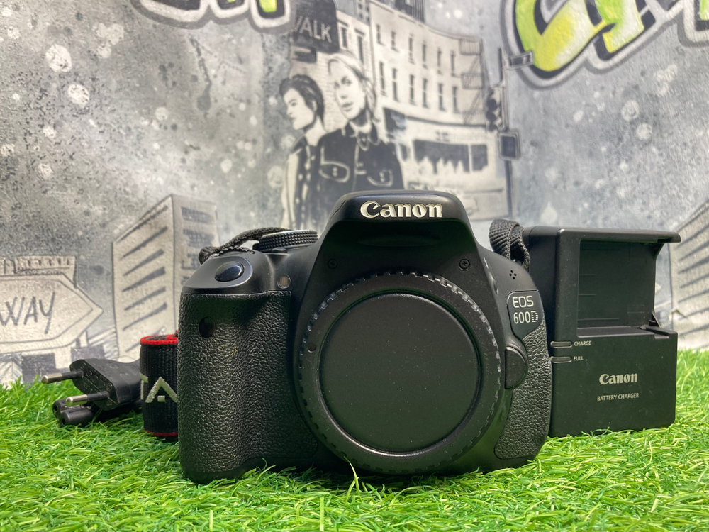 Canon EOS 600D Покупка/Продажа