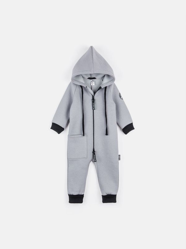 Комбинезон с капюшоном и накладным карманом 