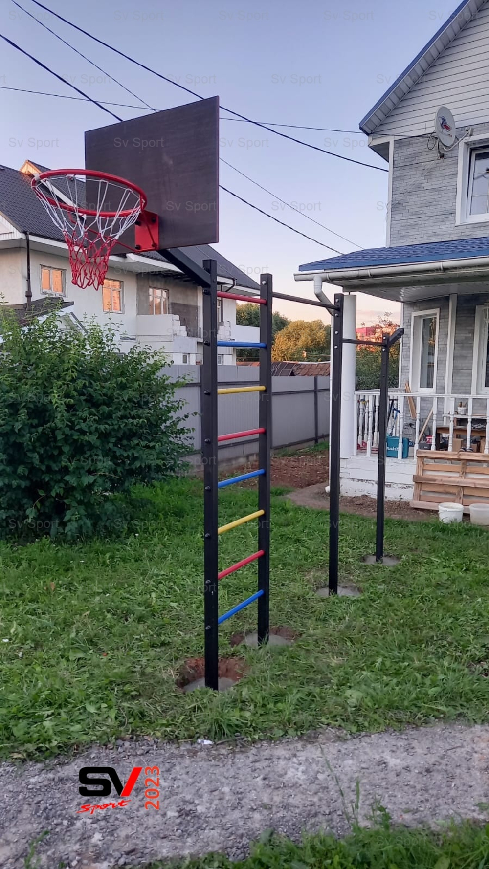 Монтаж уличной шведской стенки Sv Sport (3 вертикальных столба)