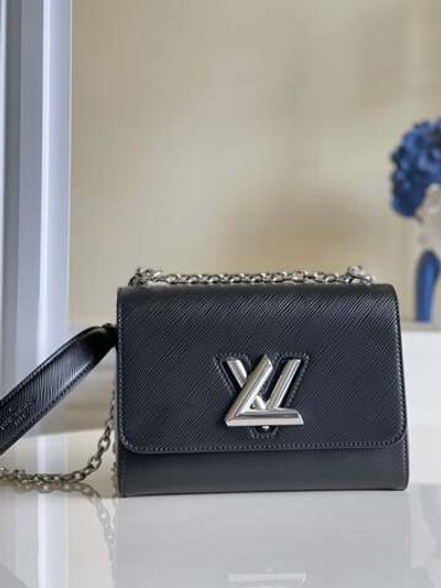 Louis Vuitton Twist MM