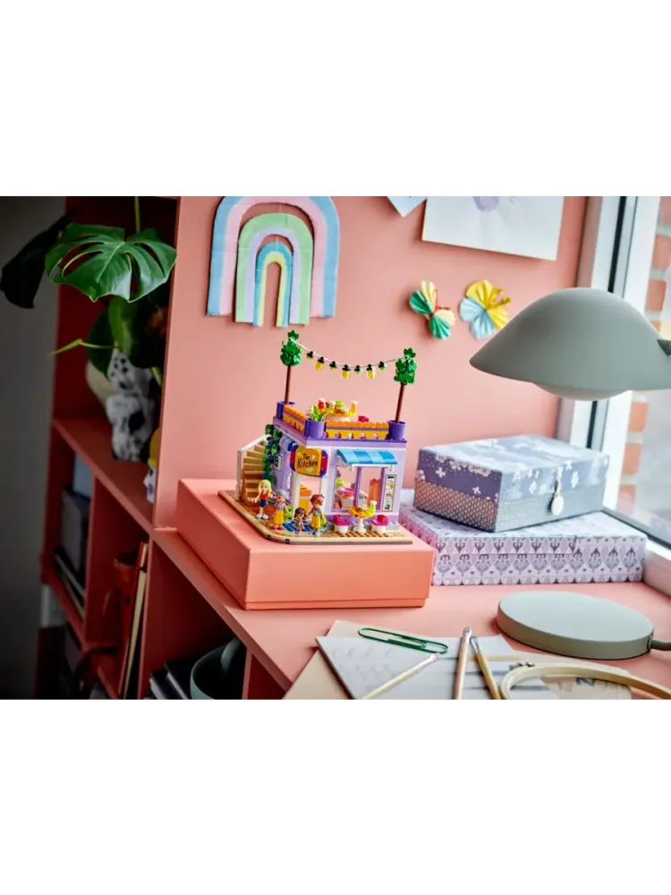 Конструктор Friends 41747 Закусочная Хартлейк-Сити