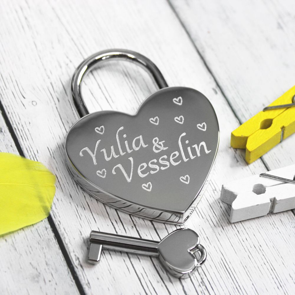 Свадебный замок с гравировкой на заказ