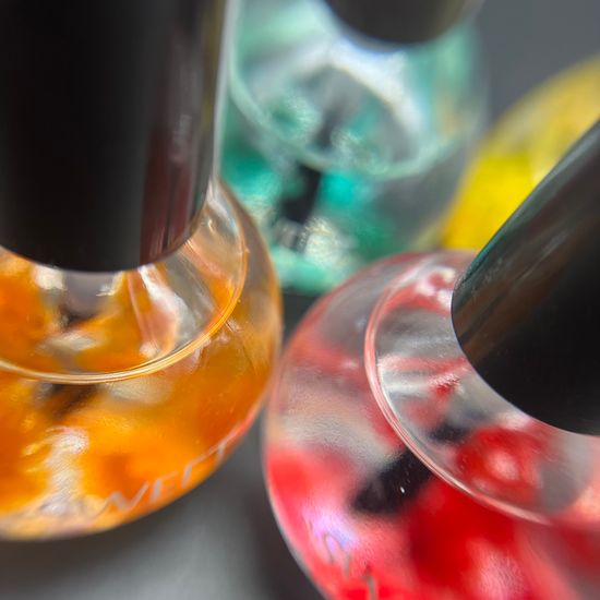 Масло для кутикулы с цветочками