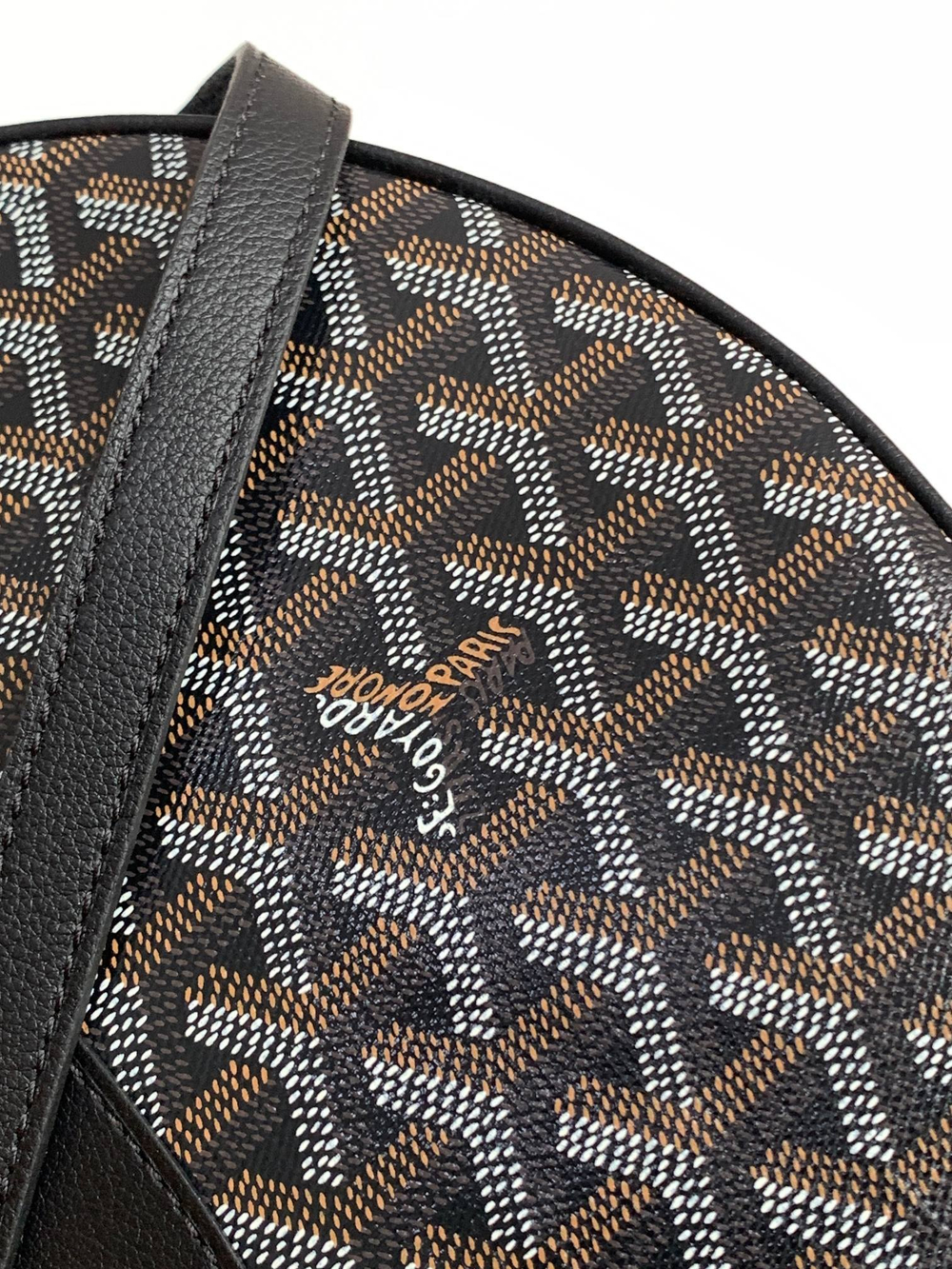 Goyard Hirondelle Bag (11 colors)