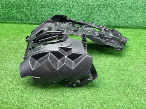 Кронштейн переднего бампера BMW X7 G07 (2022-н.в.)