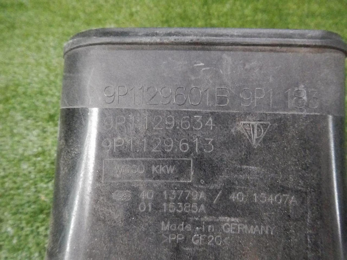 Корпус воздушного фильтра Porsche 911 7 991 (2015-2019)